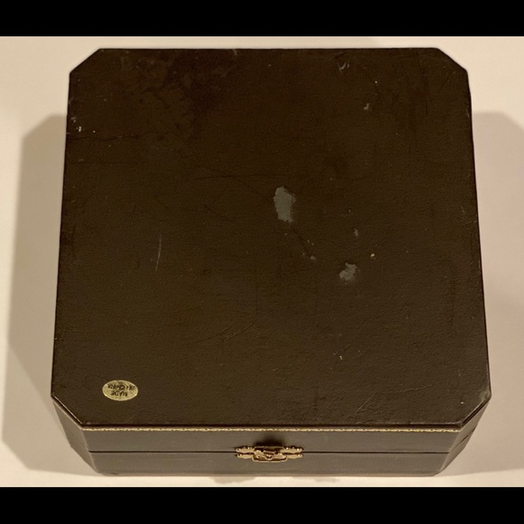 COPY - Never worn 3 piece bangle set for woman - Picture 7 of 8